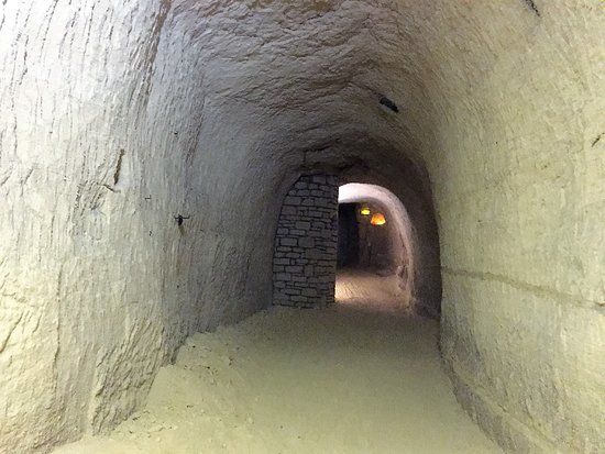 Les Troglos de la Sablière