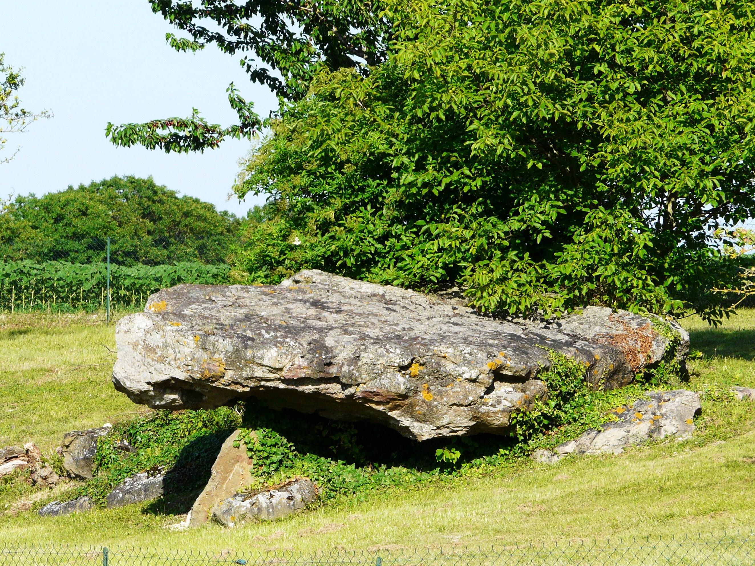 dolmen de la Fontaine
