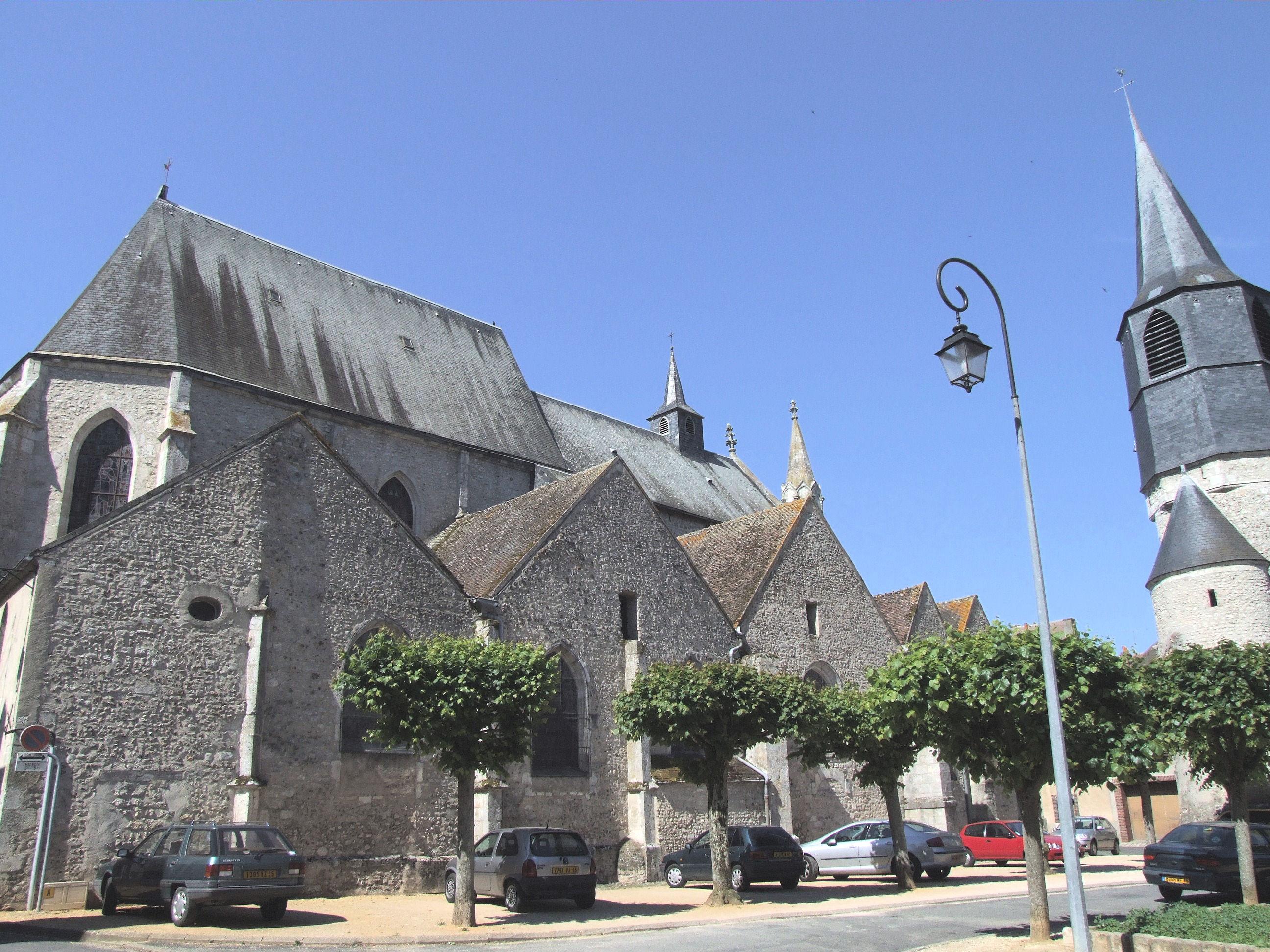 église Saint-Pierre de Châtillon-Coligny