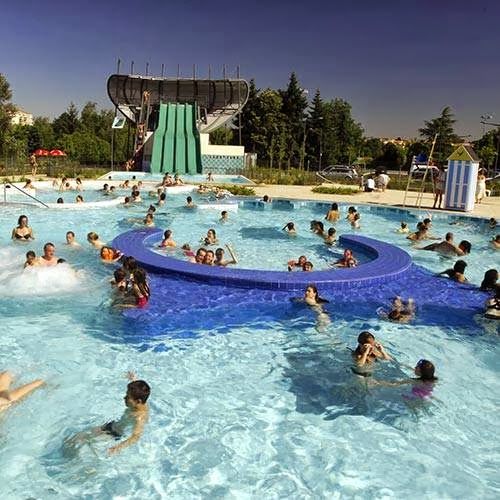 Complexe piscines-patinoires GlisséO