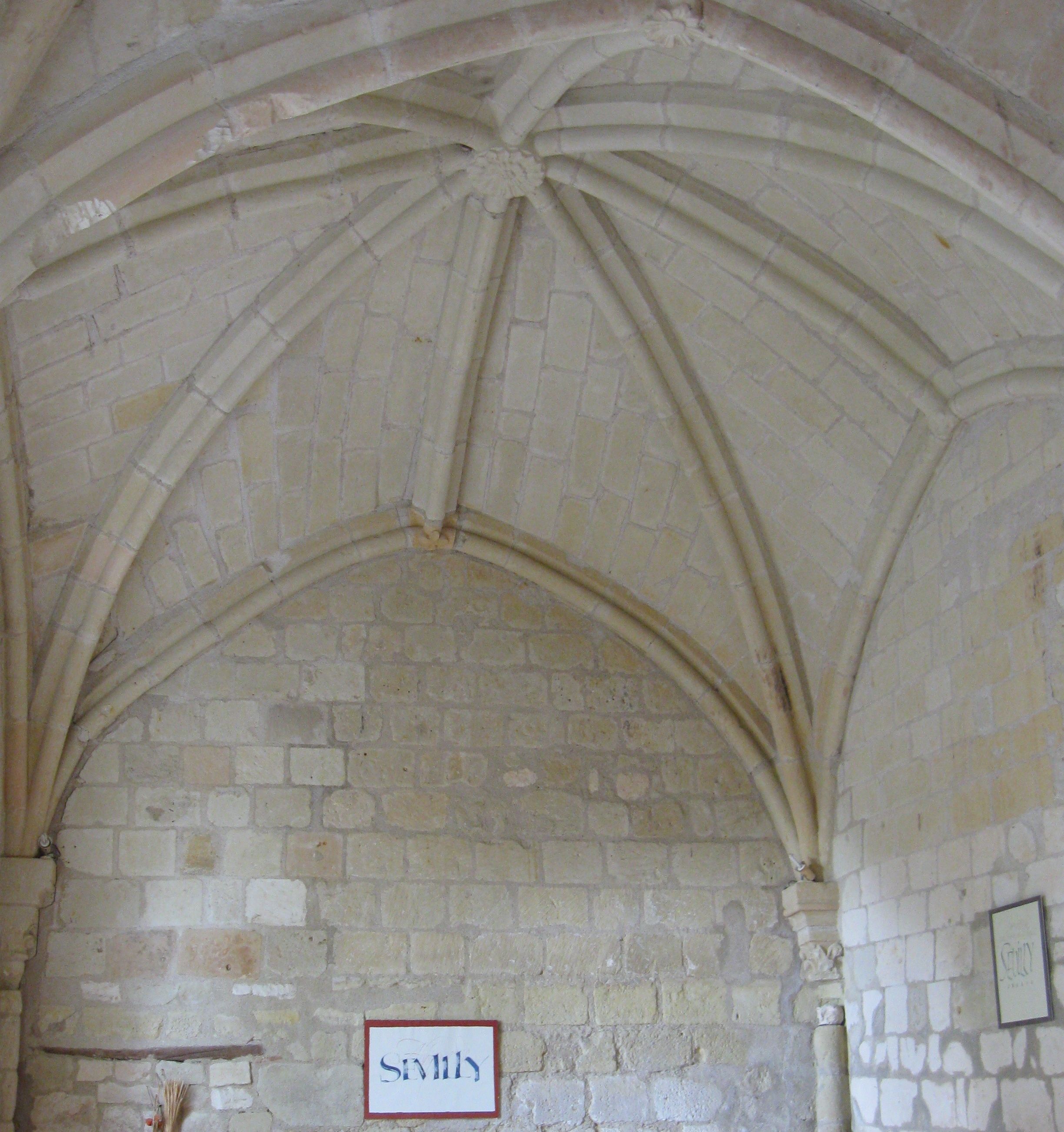 abbaye de Seuilly